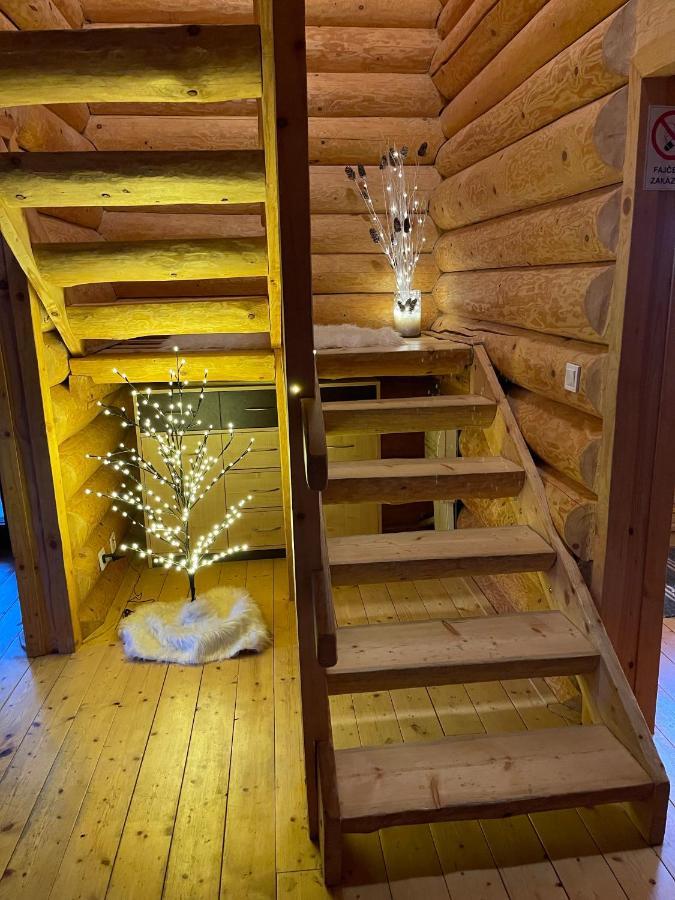 Trinity Log Cabin Wellness Resort Štrba المظهر الخارجي الصورة